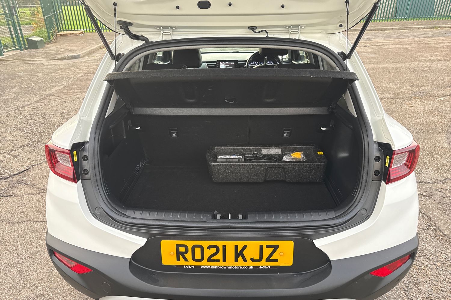 Used Kia Stonic 2021 for sale - 76528925: Photo 24