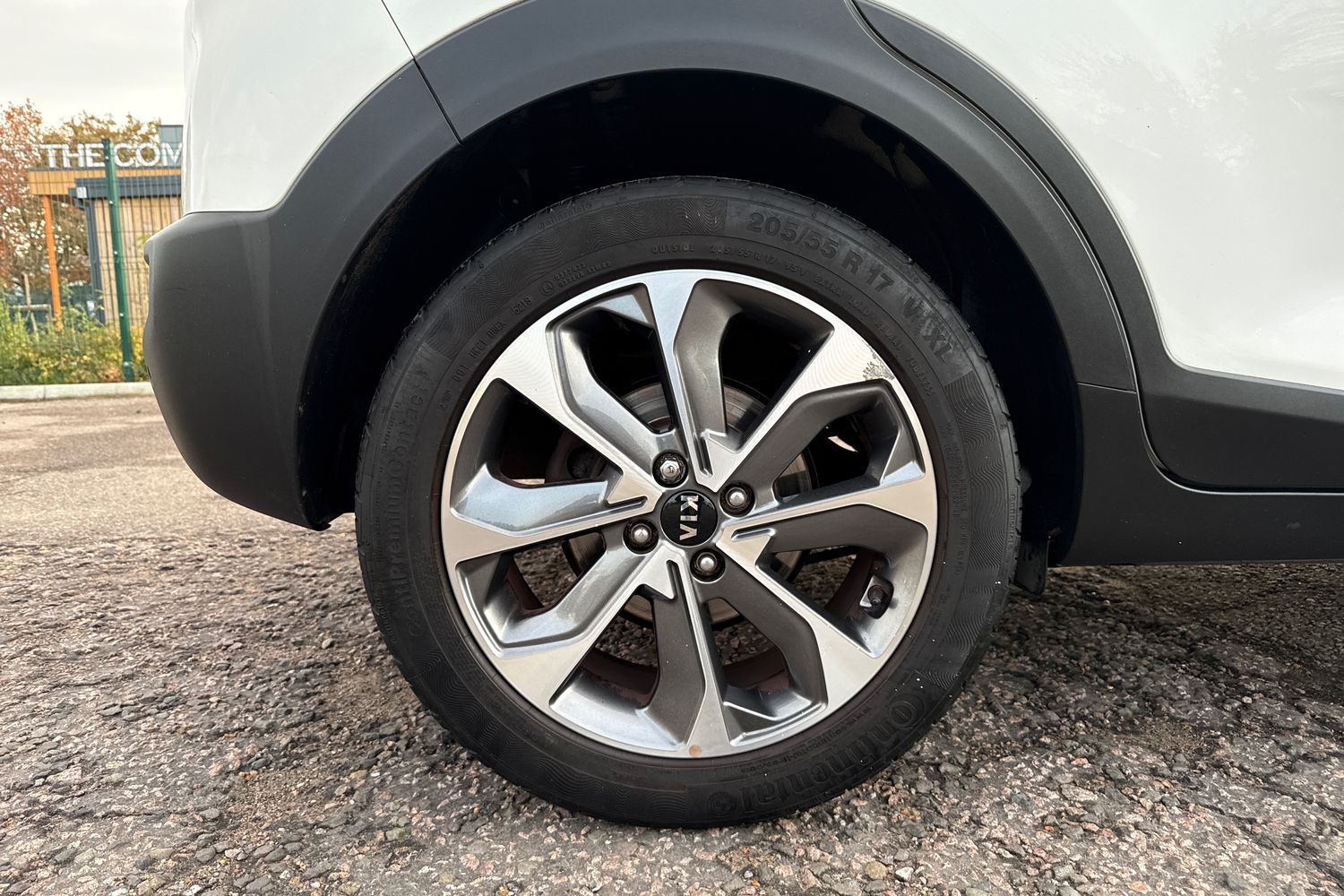 Used Kia Stonic 2021 for sale - 76528925: Photo 28