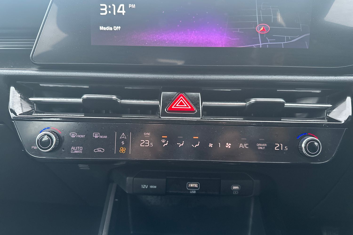 Used Kia Niro 2024 for sale - 76873695: Photo 15