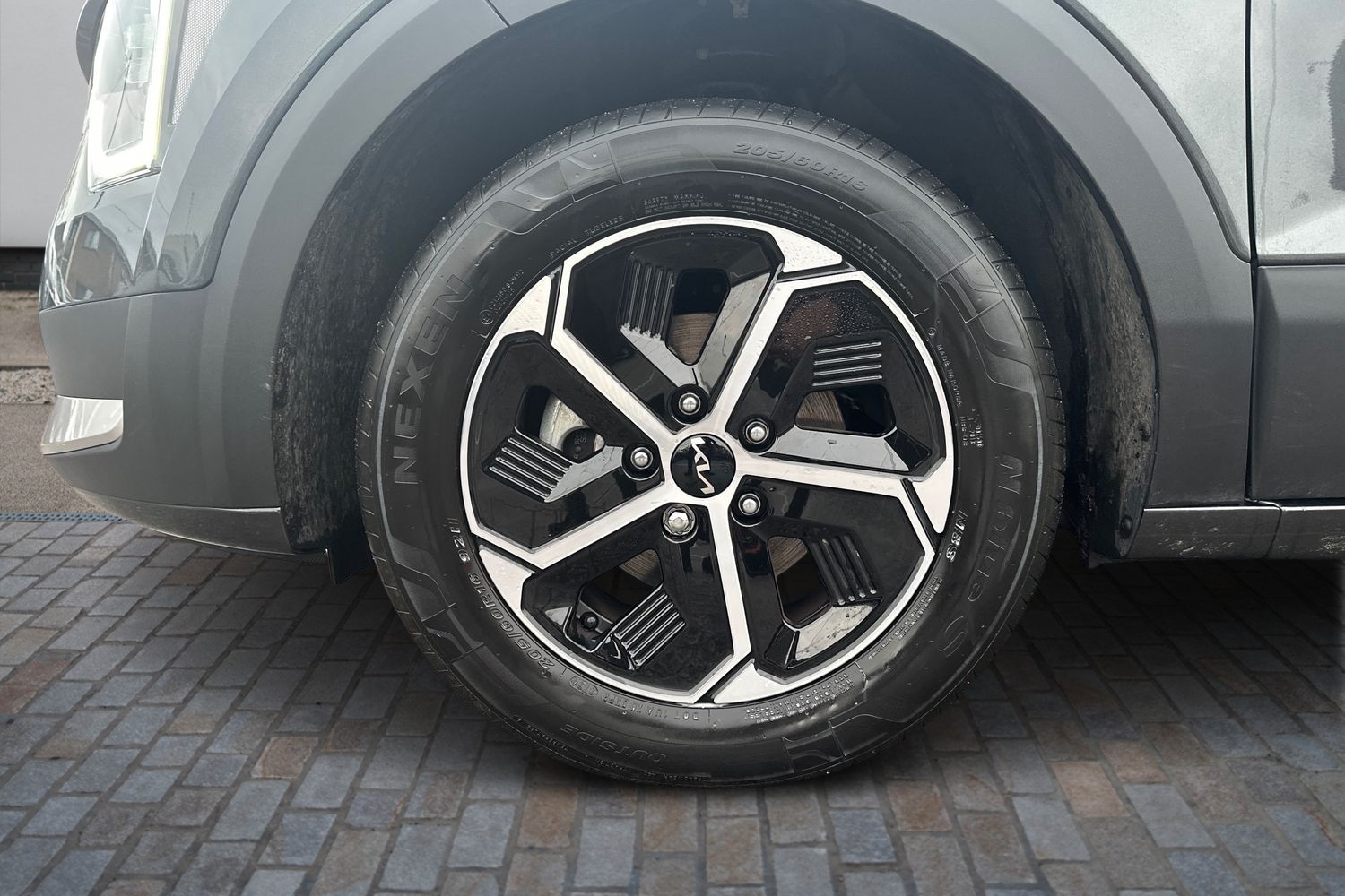 Used Kia Niro 2024 for sale - 76873695: Photo 9