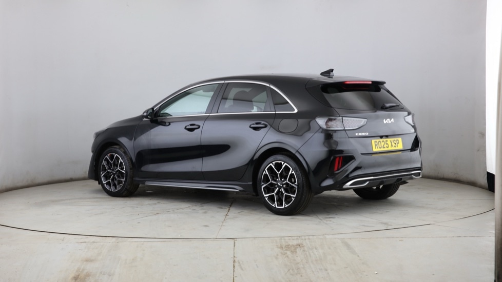 Used Kia Ceed 2025 for sale - 77653122: Photo 2