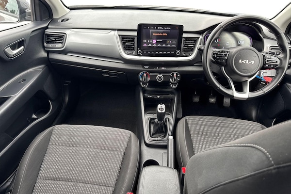 Used Kia Stonic 2024 for sale - 76014856: Photo 12