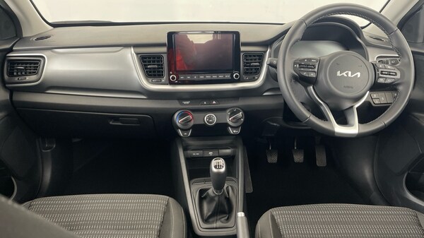 Used Kia Stonic 2024 for sale - 76014856: Photo 9