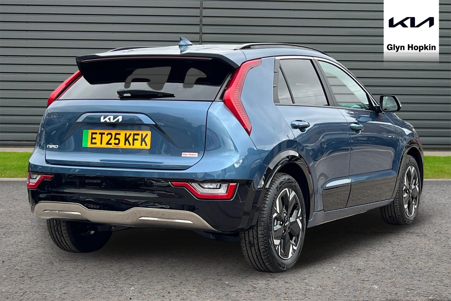 Used Kia Niro 2025 for sale - 76870375: Photo 3