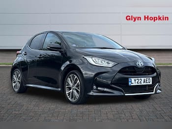 Used Toyota Yaris 2022 for sale - 79742072: Photo