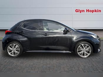 Used Toyota Yaris 2022 for sale - 79742072: Photo
