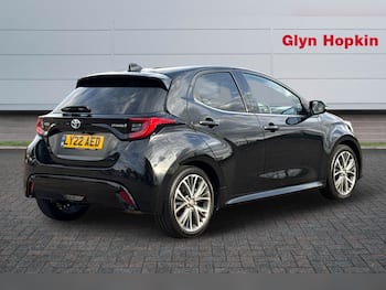 Used Toyota Yaris 2022 for sale - 79742072: Photo