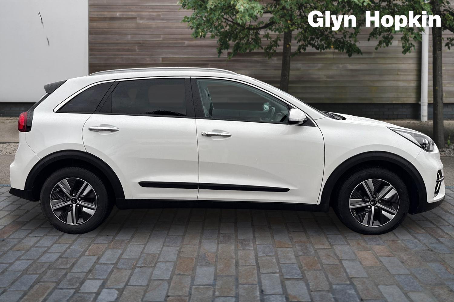 Used Kia Niro 2020 for sale - 77198180: Photo 2