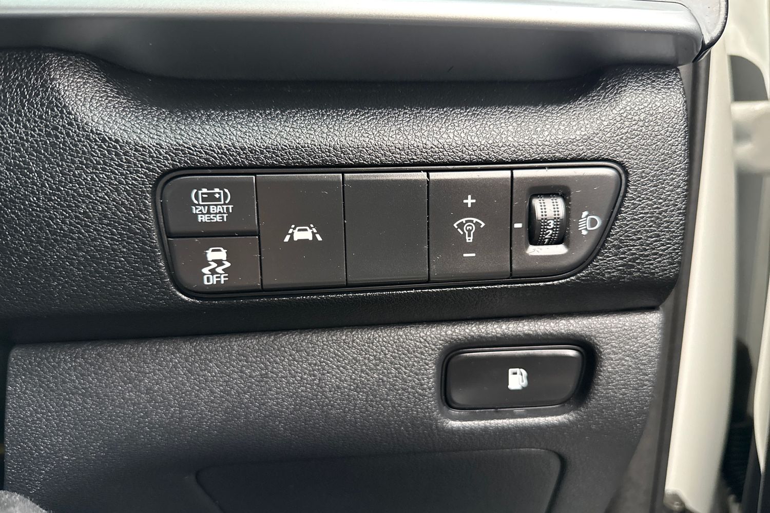 Used Kia Niro 2020 for sale - 77198180: Photo 29