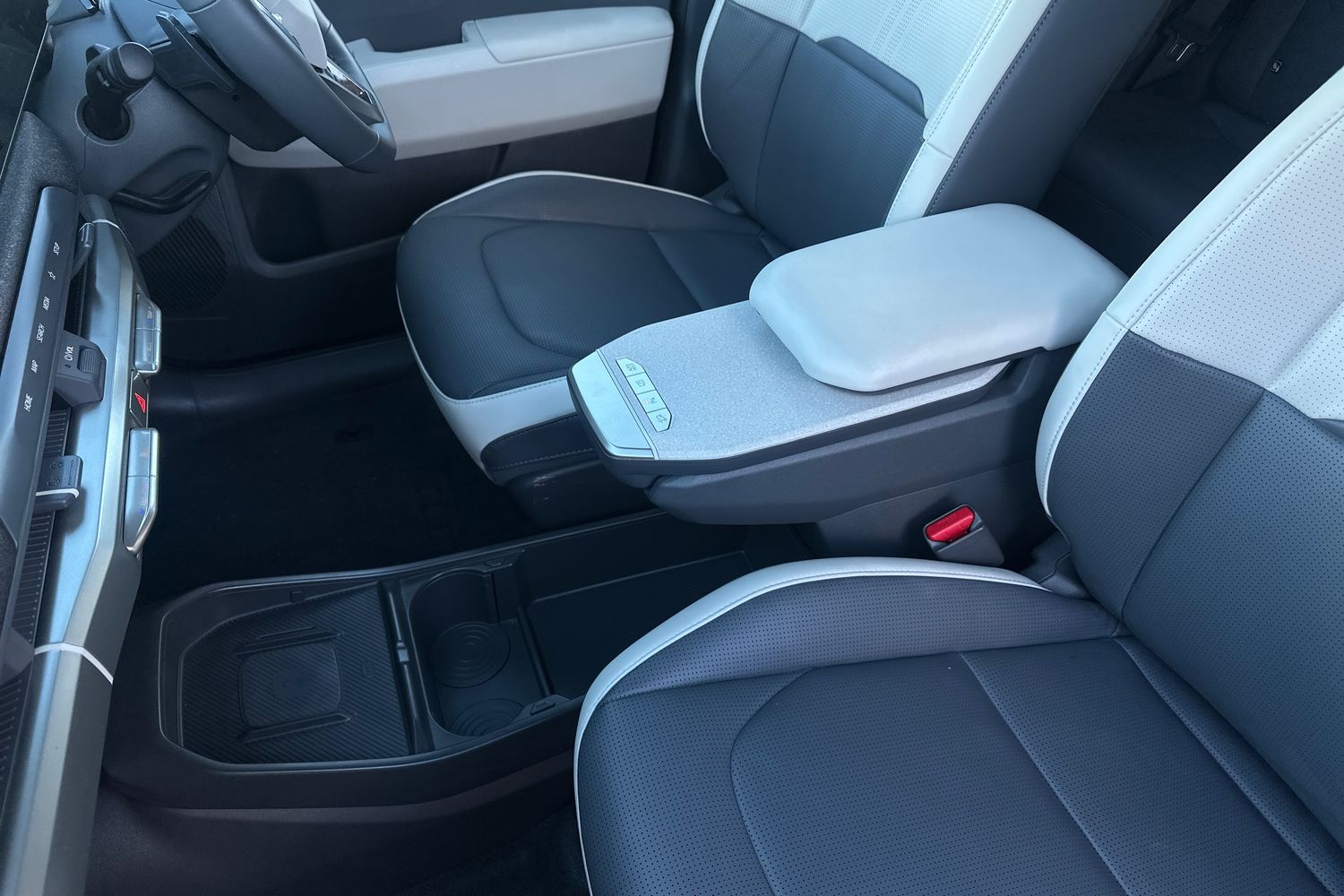 Used Kia EV3 2024 for sale - 77205682: Photo 14