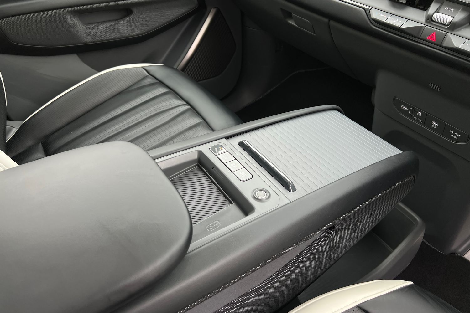 Used Kia EV9 2025 for sale - 76161515: Photo 14