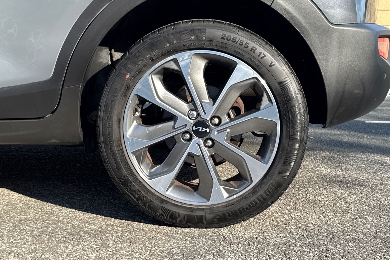 Used Kia Stonic 2023 for sale - 77971794: Photo 29