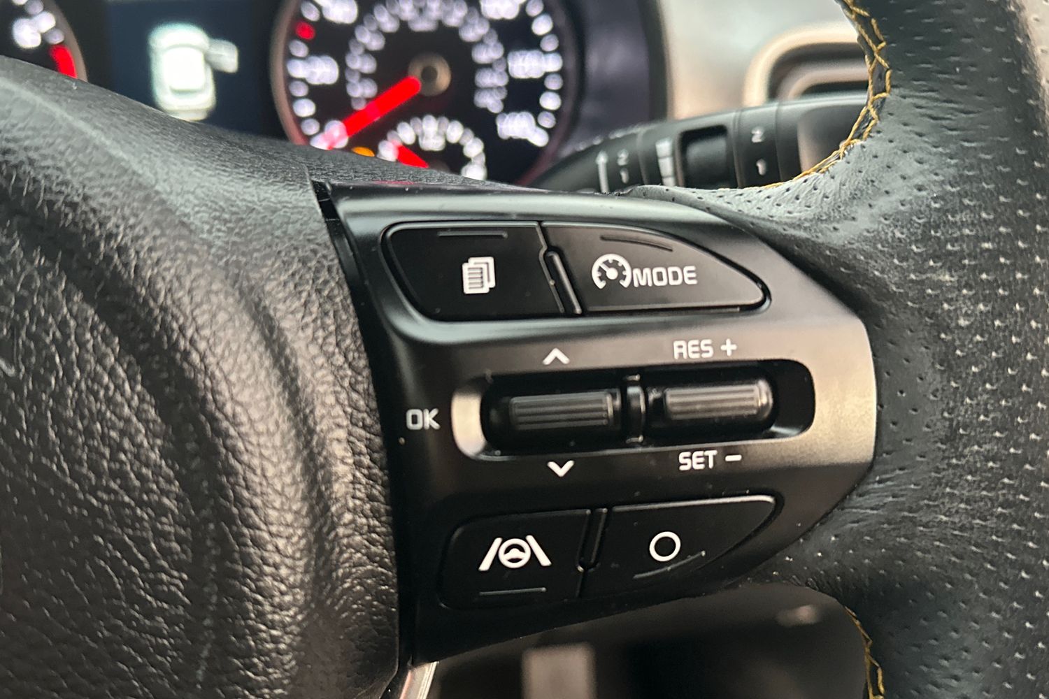 Used Kia Stonic 2023 for sale - 76869496: Photo 22