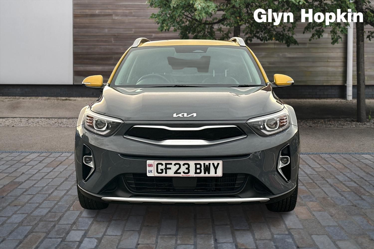 Used Kia Stonic 2023 for sale - 76869496: Photo 8