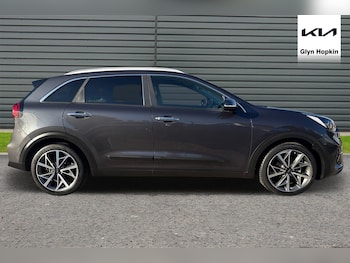 Used Kia Niro 2020 for sale - 76176241: Photo 2