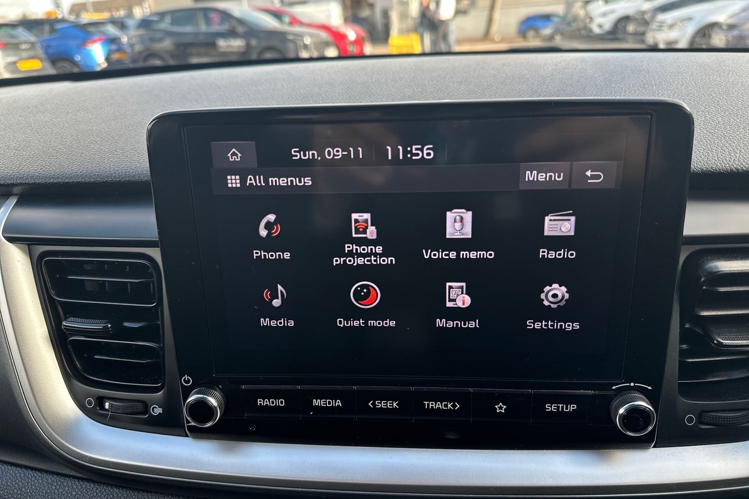 Used Kia Stonic 2023 for sale - 76817698: Photo 17