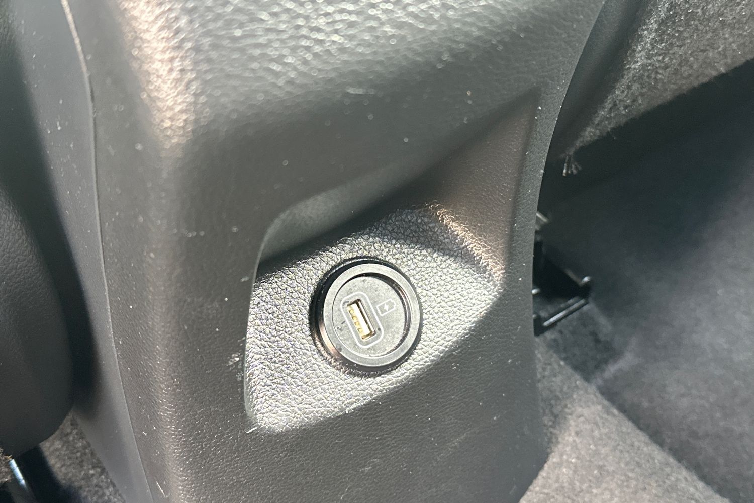 Used Kia Stonic 2023 for sale - 76817698: Photo 37