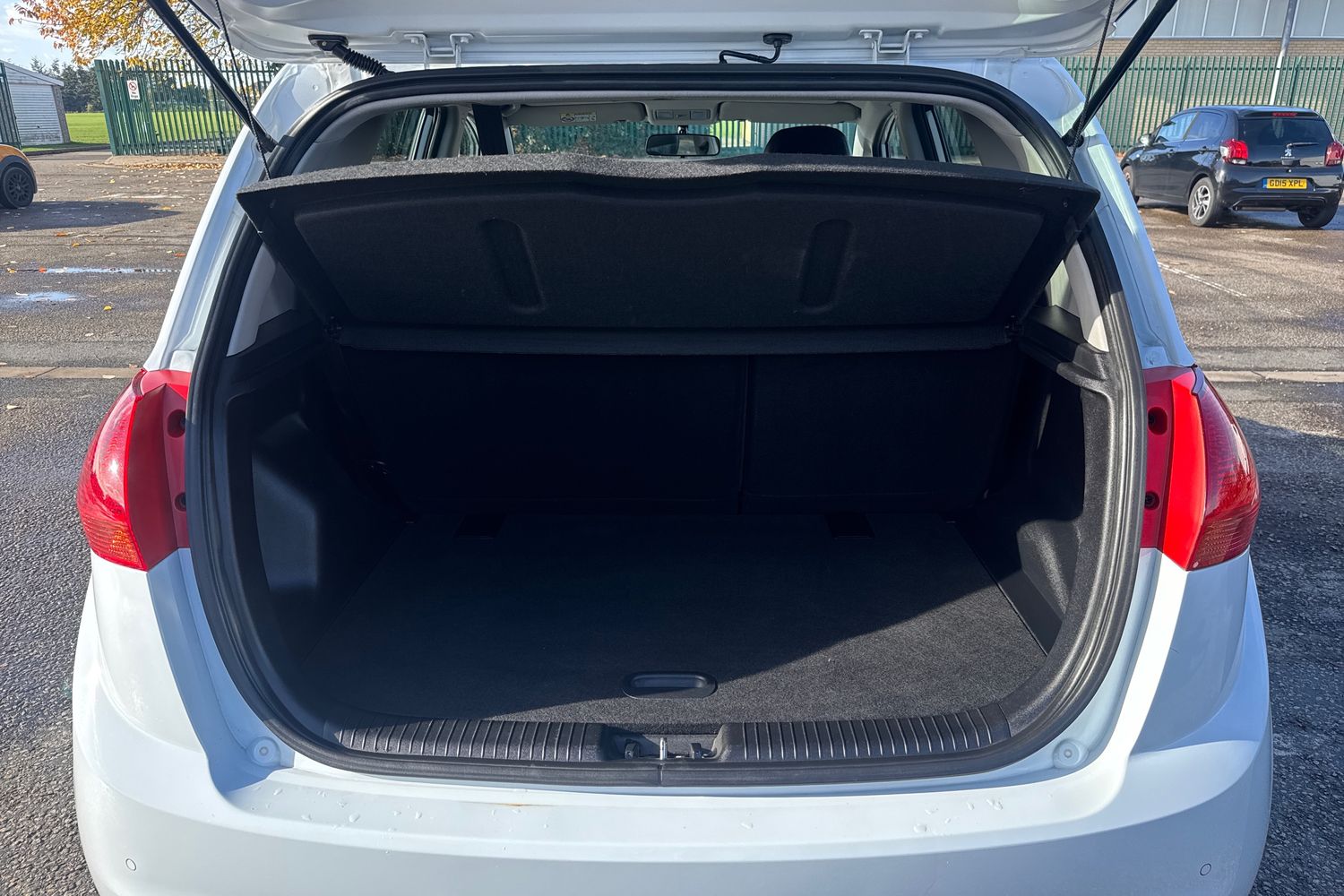 Used Kia Venga 2018 for sale - 76487136: Photo 24