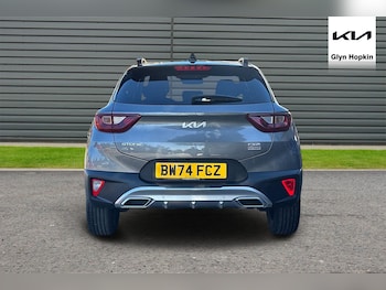 Used Kia Stonic 2025 for sale - 76145938: Photo 4