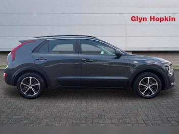Used Kia Niro 2024 for sale - 79225945: Photo