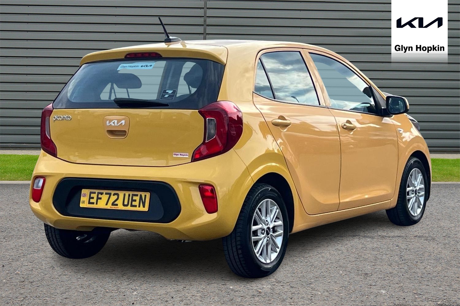 Used Kia Picanto 2023 for sale - 76044353: Photo 3