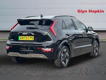 Used Kia Niro 2024 for sale - 79705104: Photo