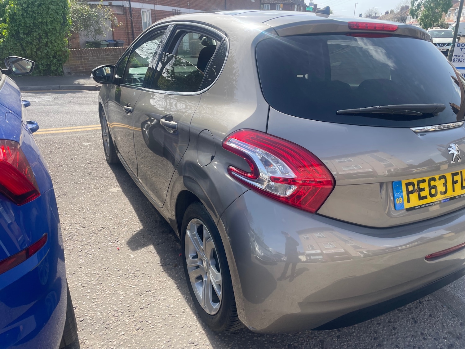 Used Peugeot 208 2013 for sale - 78197885: Photo 6
