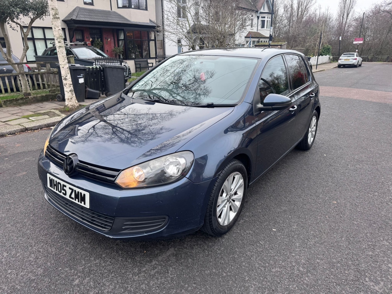 Used Volkswagen Golf 2009 for sale - 76974804: Photo 2