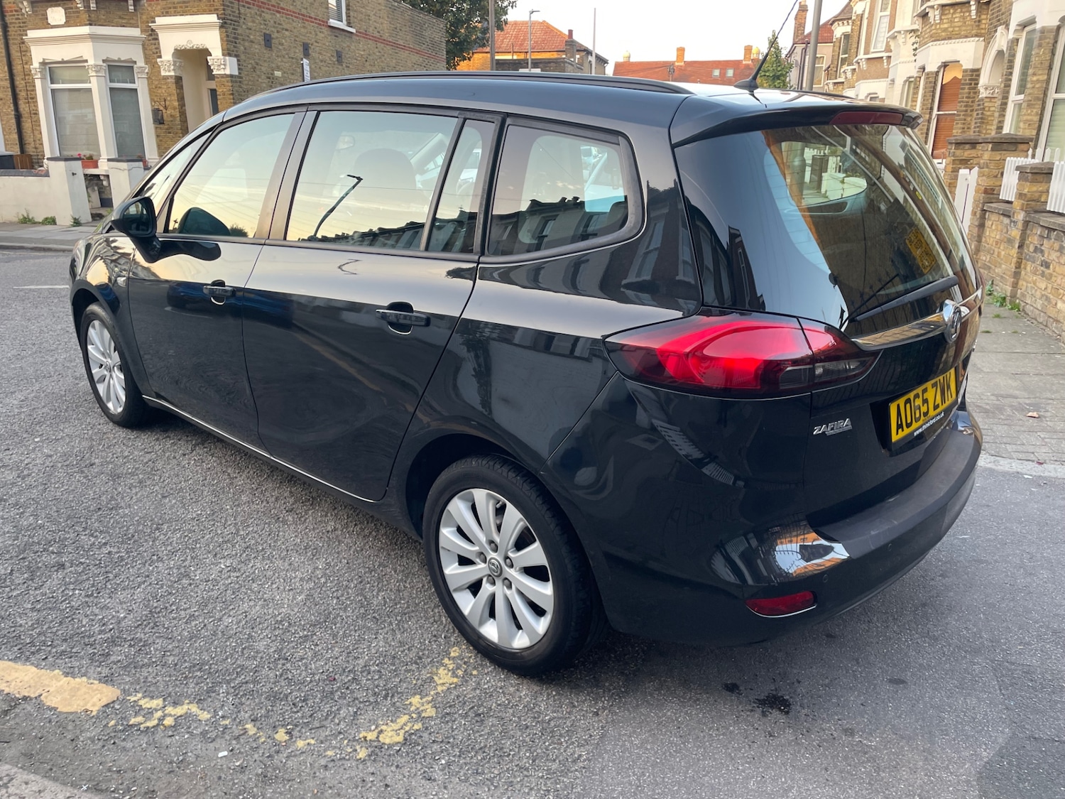 Used Vauxhall Zafira 2015 for sale - 76238528: Photo 3