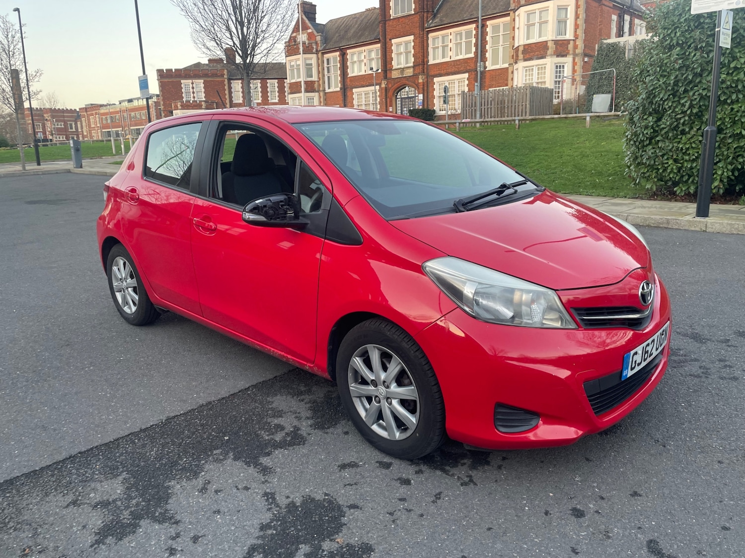 Used Toyota Yaris 2012 for sale - 76893073: Photo 2