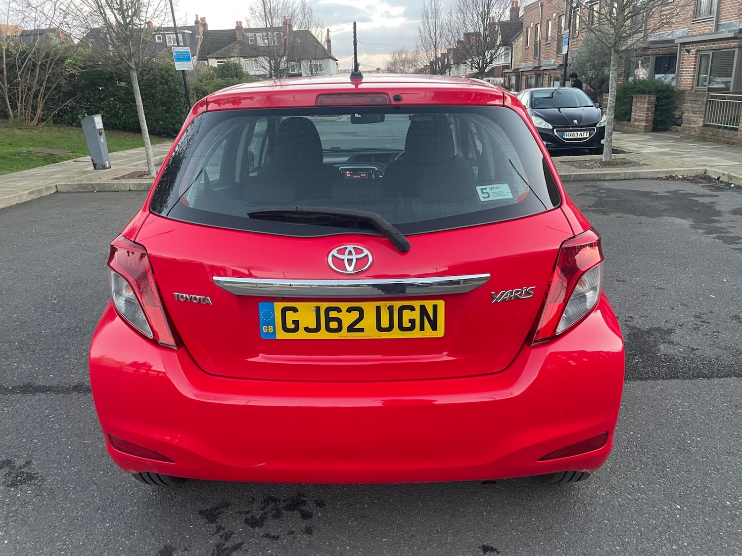 Used Toyota Yaris 2012 for sale - 76893073: Photo 5