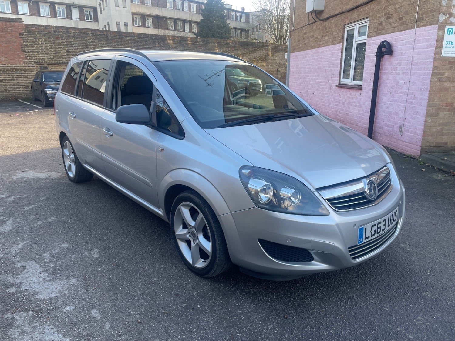 Used Vauxhall Zafira 2013 for sale - 76893060: Photo 2