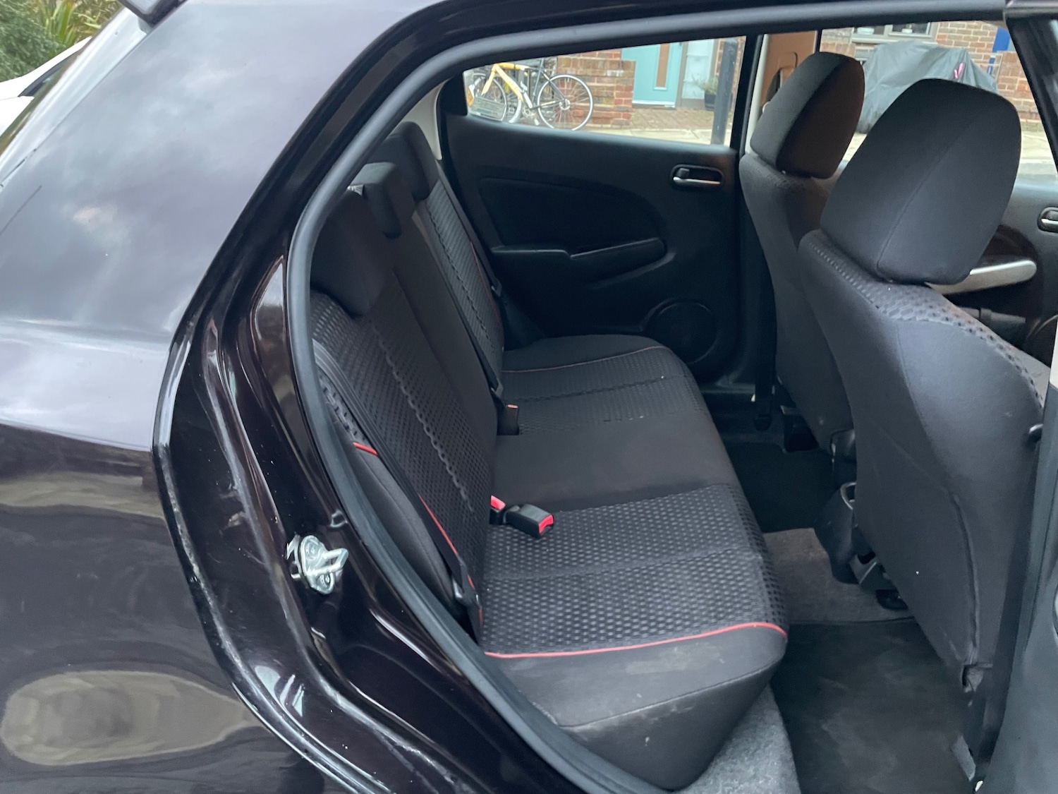 Used Mazda Mazda2 2011 for sale - 76627366: Photo 13