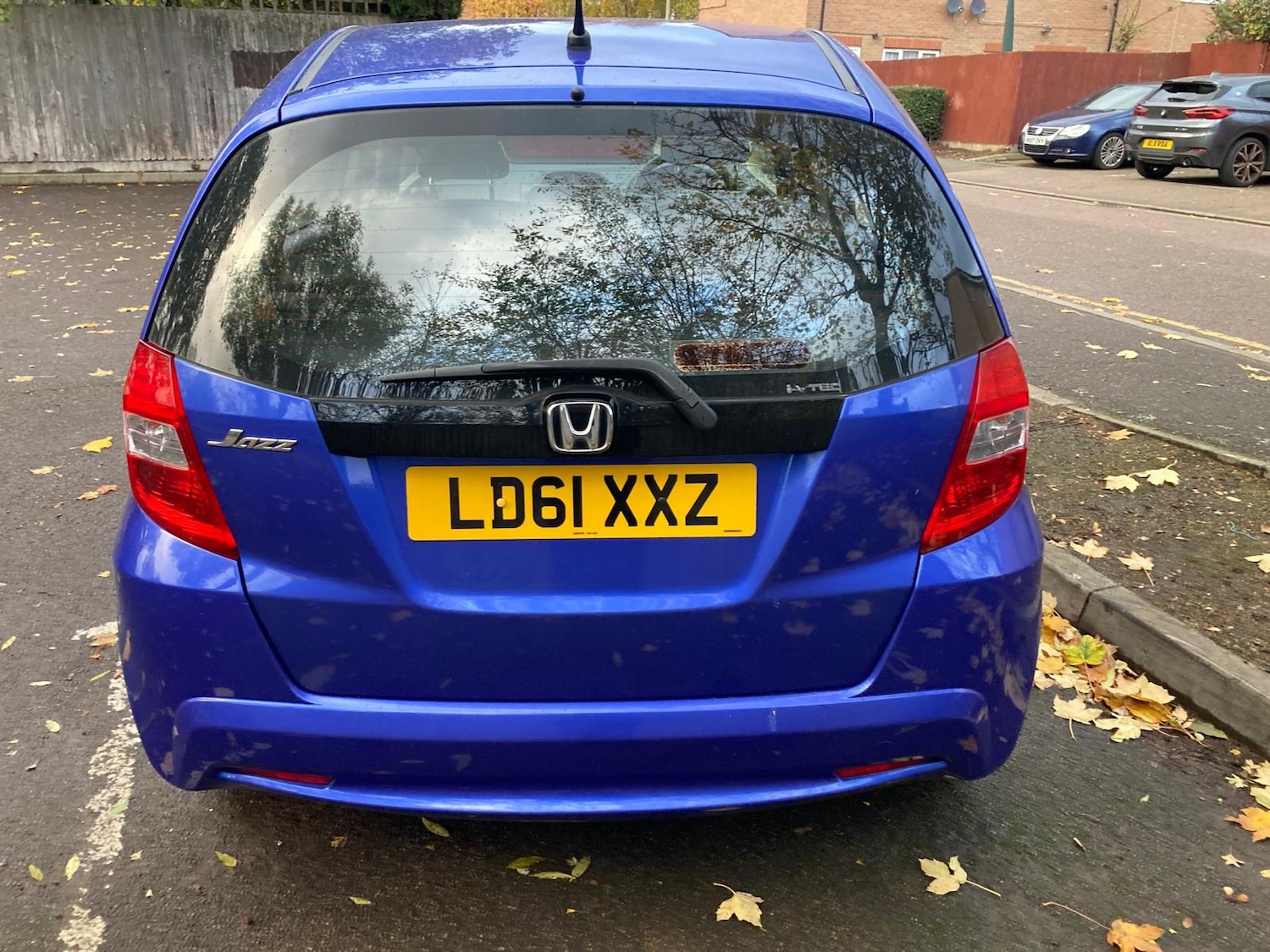 Used Honda Jazz 2011 for sale - 76429752: Photo 2