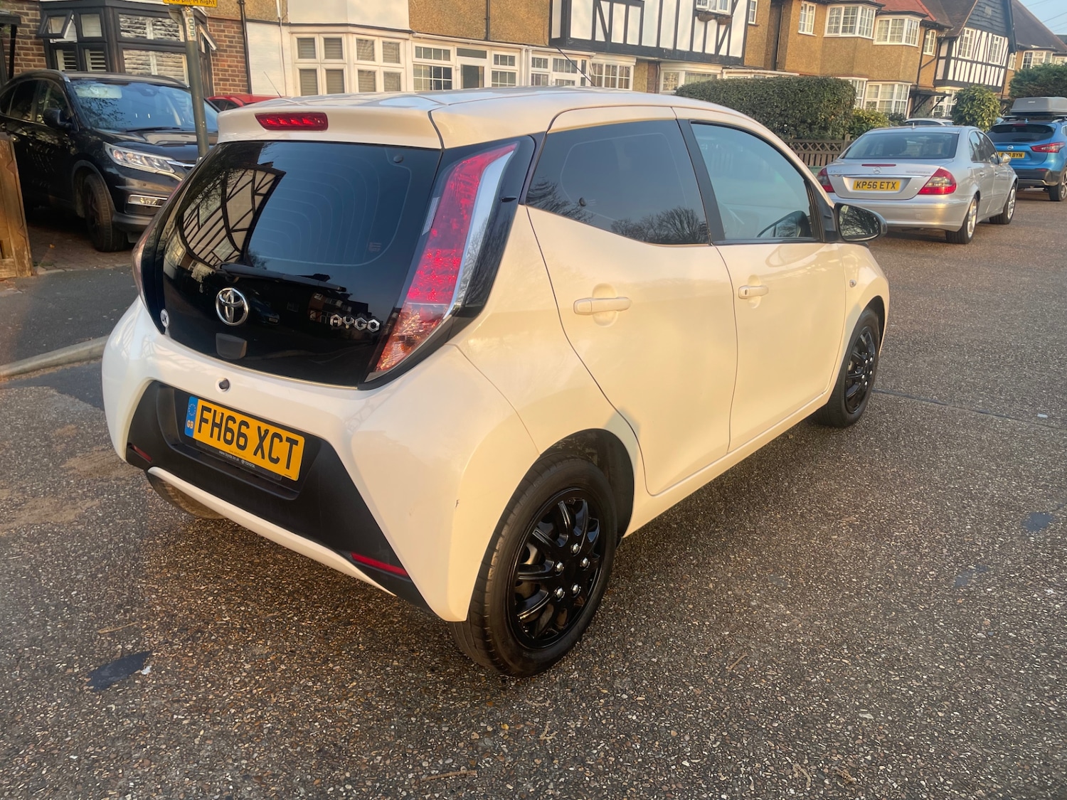 Used Toyota AYGO 2017 for sale - 77734918: Photo 4