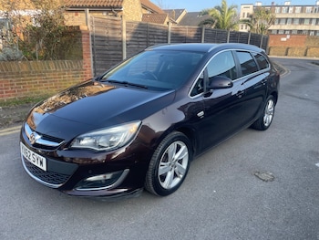 Used Vauxhall Astra 2013 for sale - 77707984: Photo