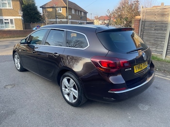 Used Vauxhall Astra 2013 for sale - 77707984: Photo