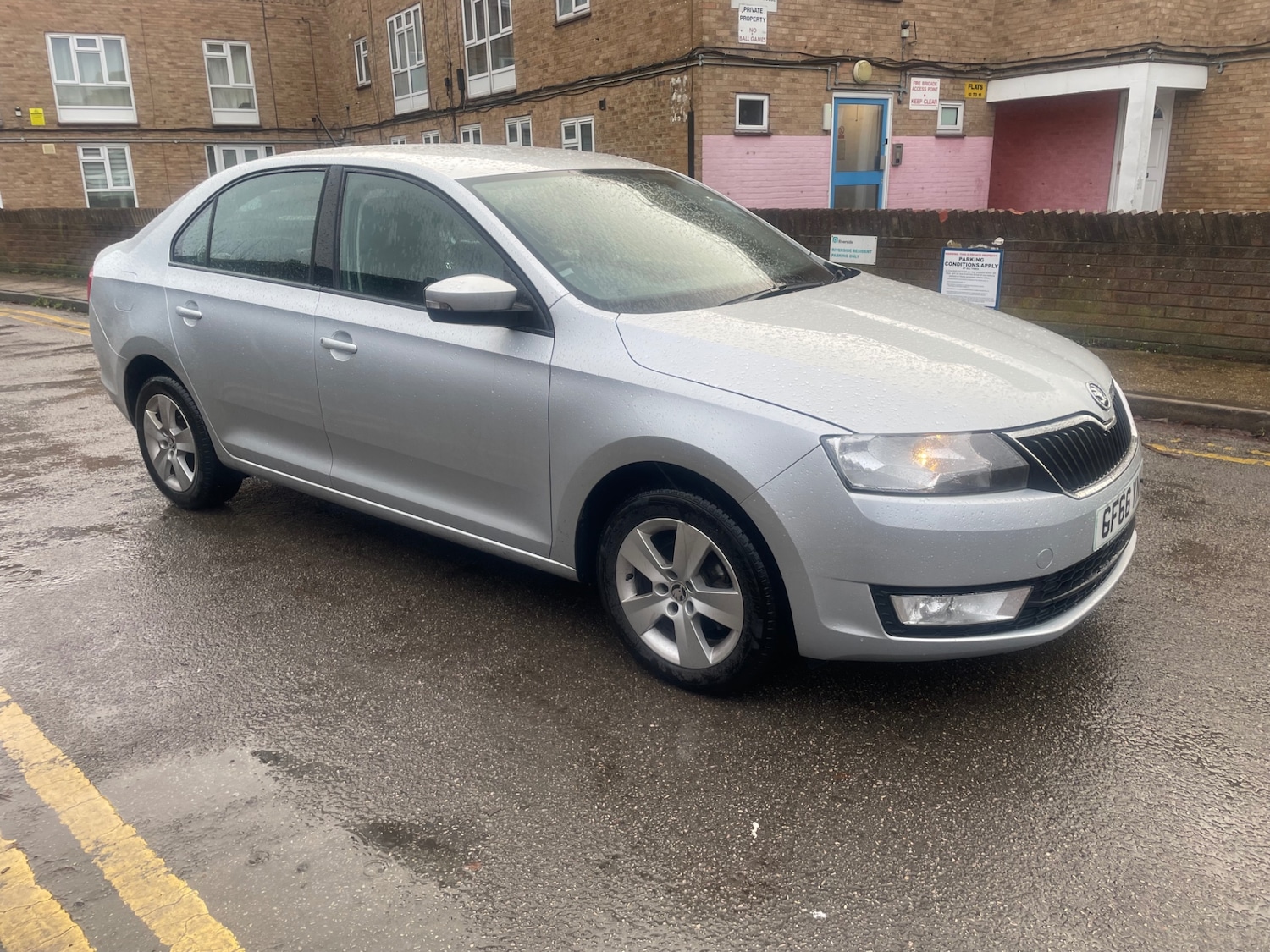 Used Skoda Rapid 2016 for sale - 77210332: Photo 2