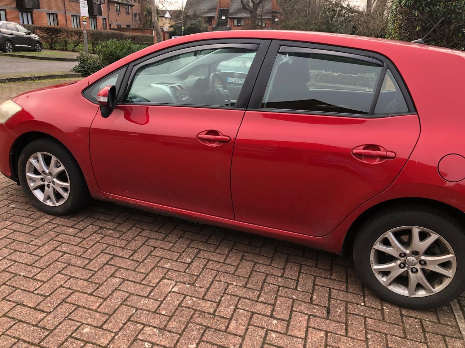 Used Toyota Auris 2011 for sale - 77204099: Photo 4