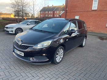 Used Vauxhall Zafira 2017 for sale - 77609674: Photo
