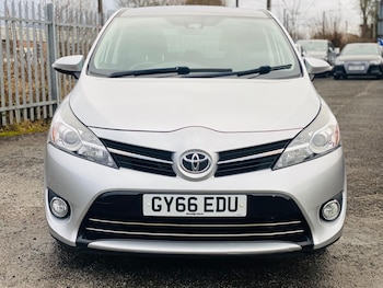 Used Toyota Verso 2016 for sale - 77477029: Photo