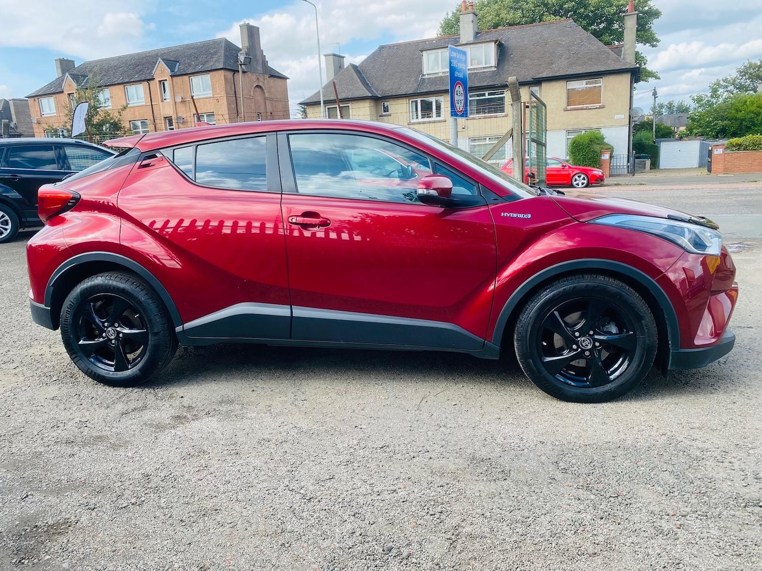 Used Toyota C-HR 2019 for sale - 76603751: Photo 11