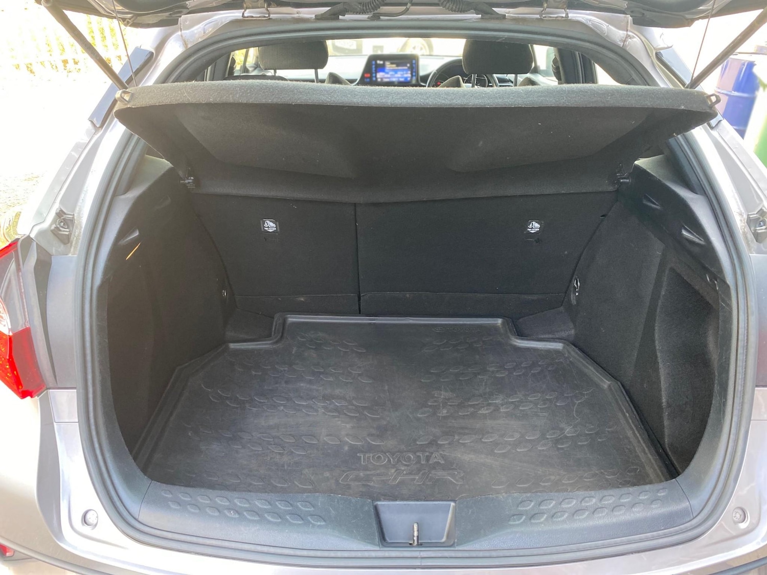 Used Toyota C-HR 2019 for sale - 76603751: Photo 15