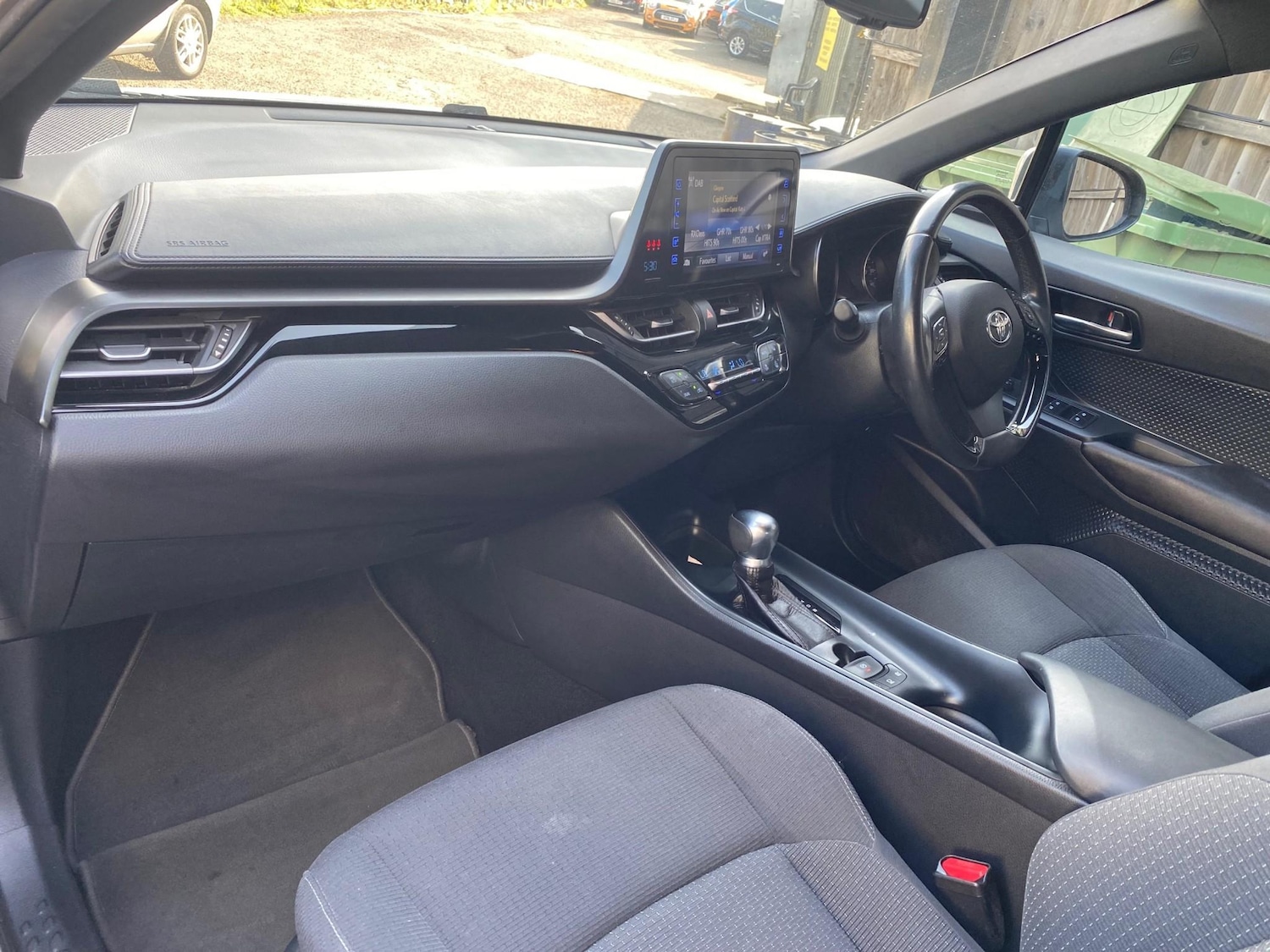 Used Toyota C-HR 2019 for sale - 76603751: Photo 17