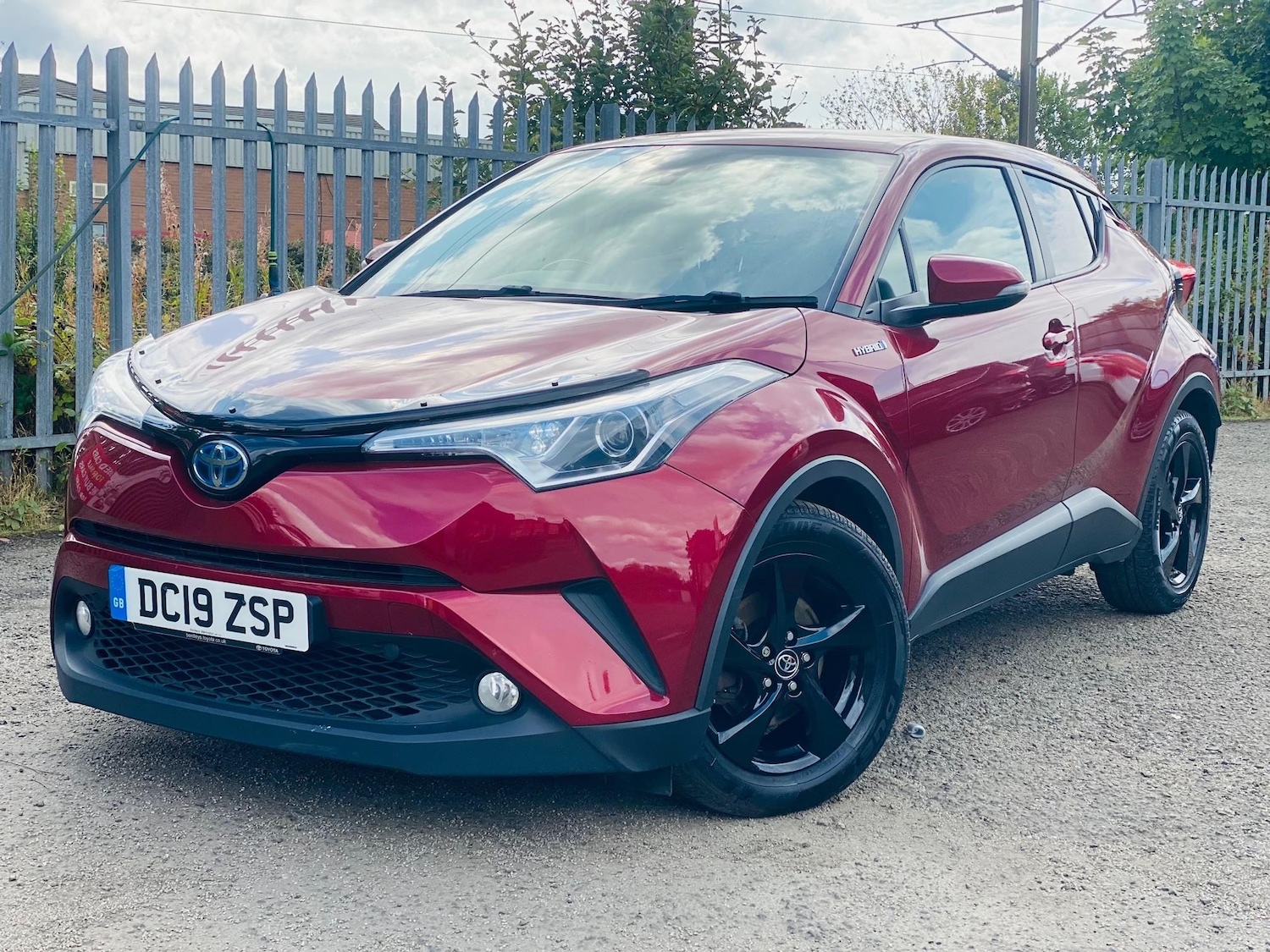 Used Toyota C-HR 2019 for sale - 76603751: Photo 4