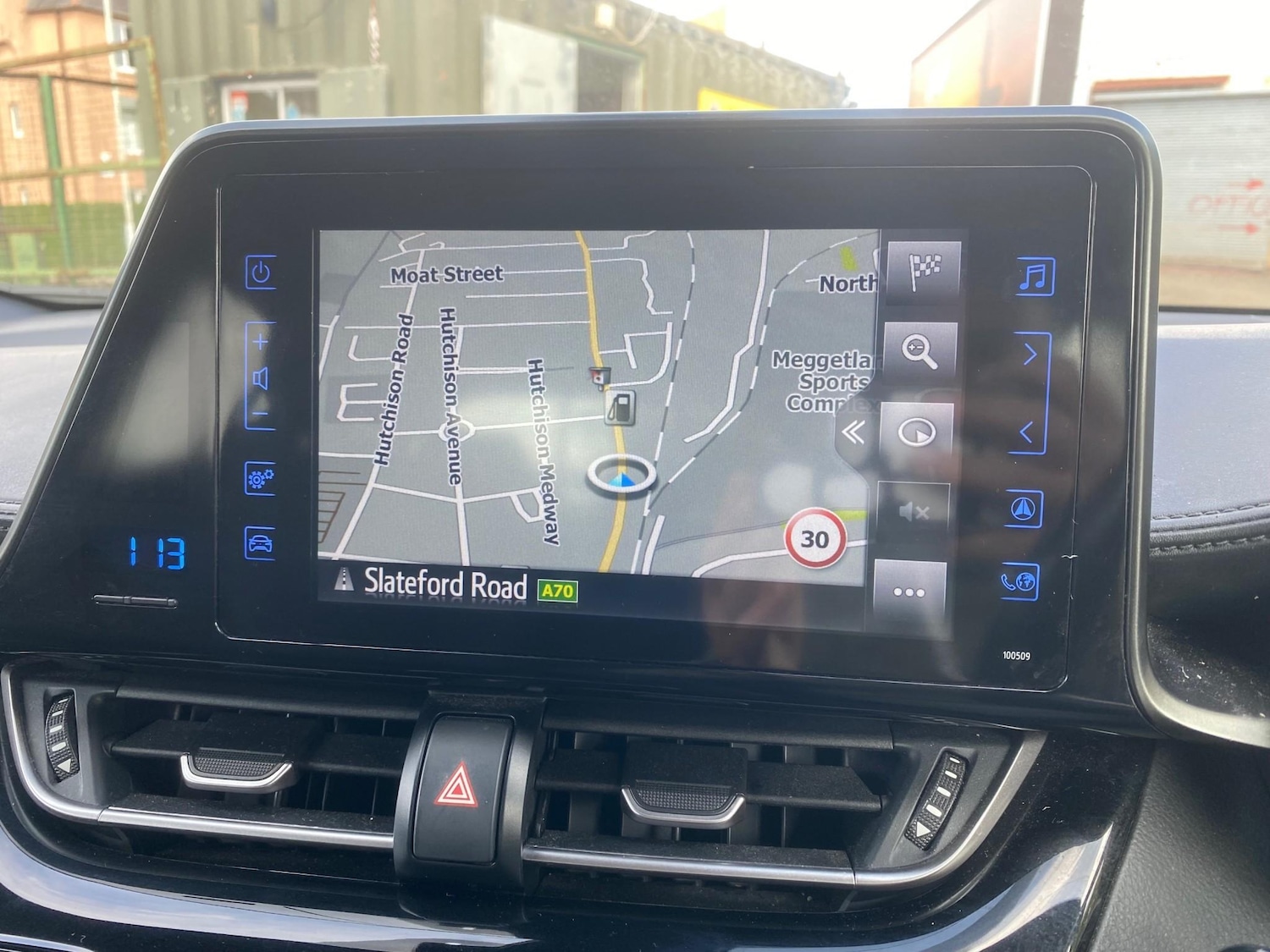 Used Toyota C-HR 2019 for sale - 76603751: Photo 6