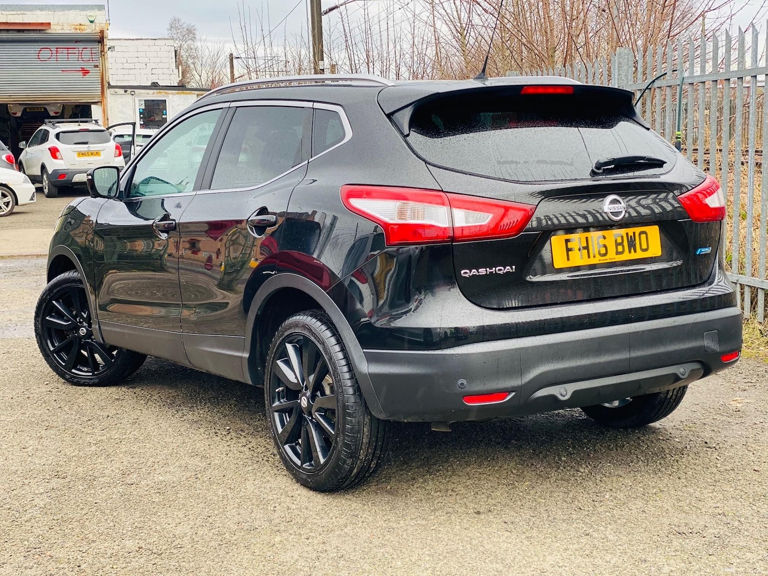 Used Nissan Qashqai 2016 for sale - 77665928: Photo 9