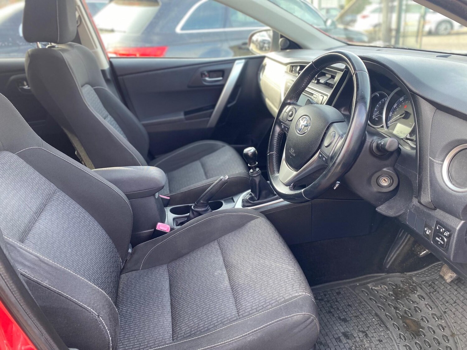 Used Toyota Auris 2014 for sale - 77989494: Photo 16