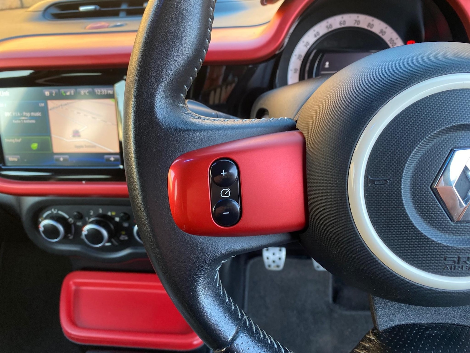 Used Renault Twingo 2015 for sale - 76798546: Photo 19