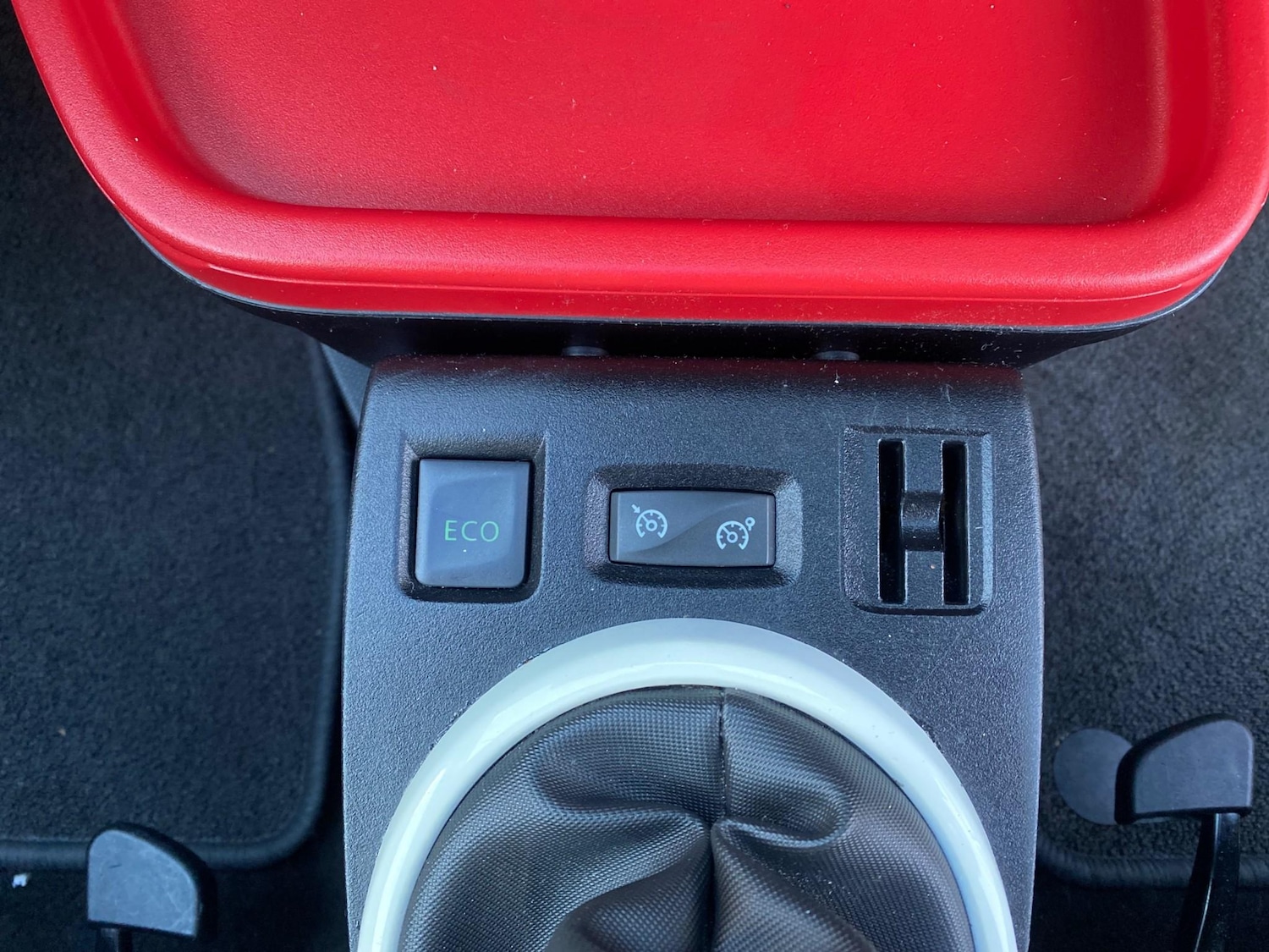 Used Renault Twingo 2015 for sale - 76798546: Photo 23